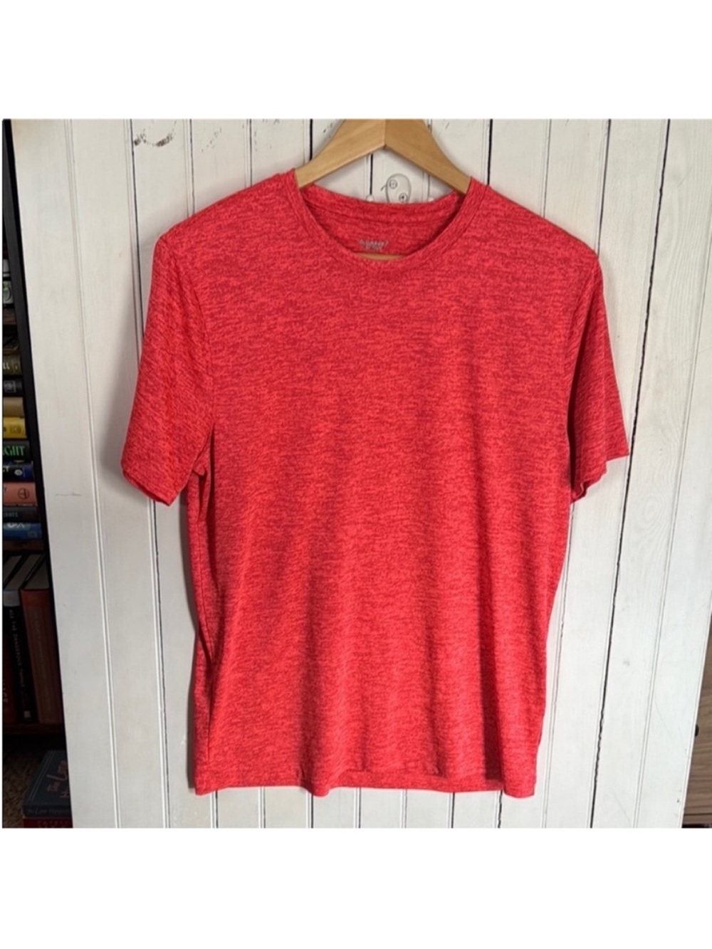 Old Navy Active T-Shirt Coral Size M